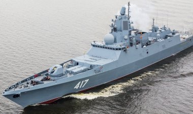 Ubwato bw’Abarusiya bugaragaye hafi y’ubwami bw’U Bwongereza.