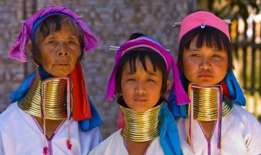 Sobanukirwa ubwoko bw'aba Karen bagorora amajosi akamera nk'ay'Imisambi.